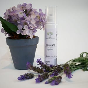 REPELENTE NATURAL DE INSECTOS